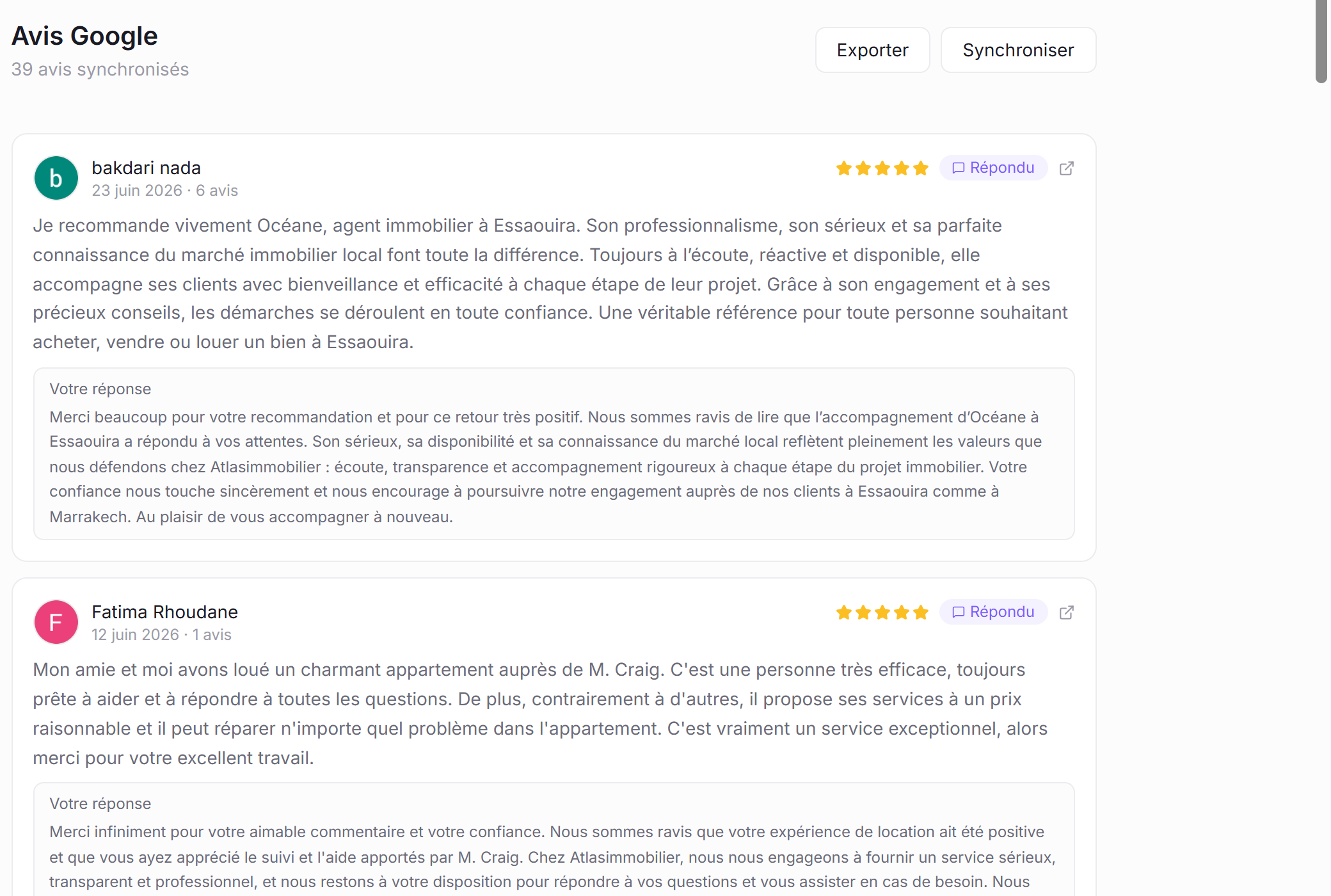 Liste des avis dans l'application : note, texte, date et réponse publiée.
